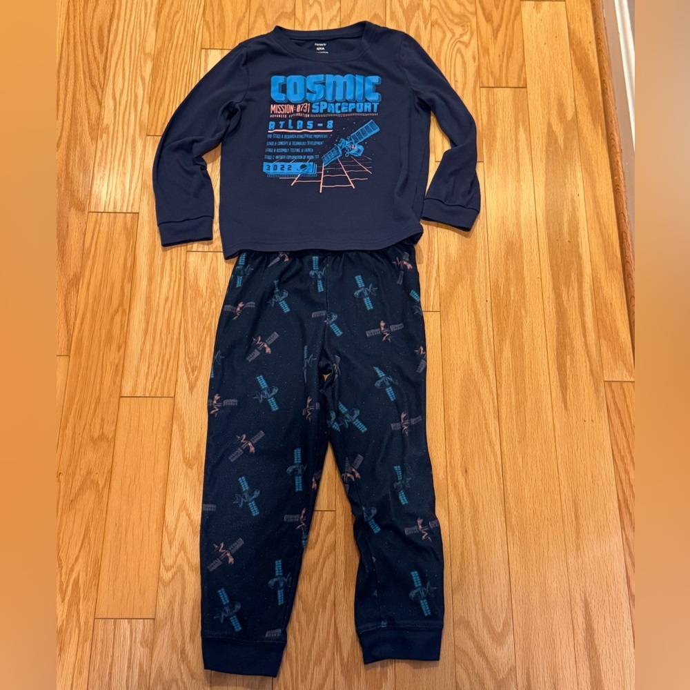 Carter’s Cosmic Space Mission long sleeve and long pants pajama set